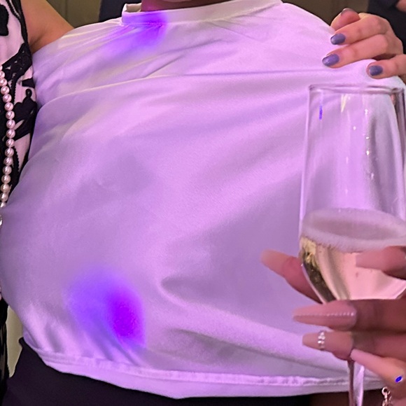 Custom taffeta cape - Picture 2 of 4